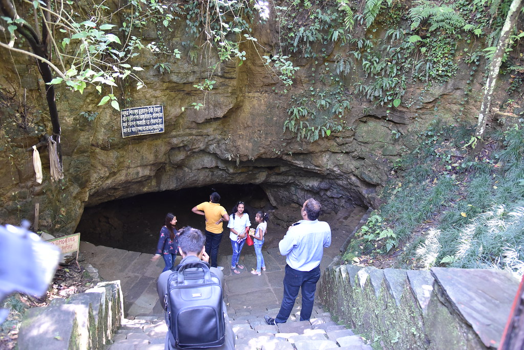 <span>Day 5</span>Chitwan - Pokhara