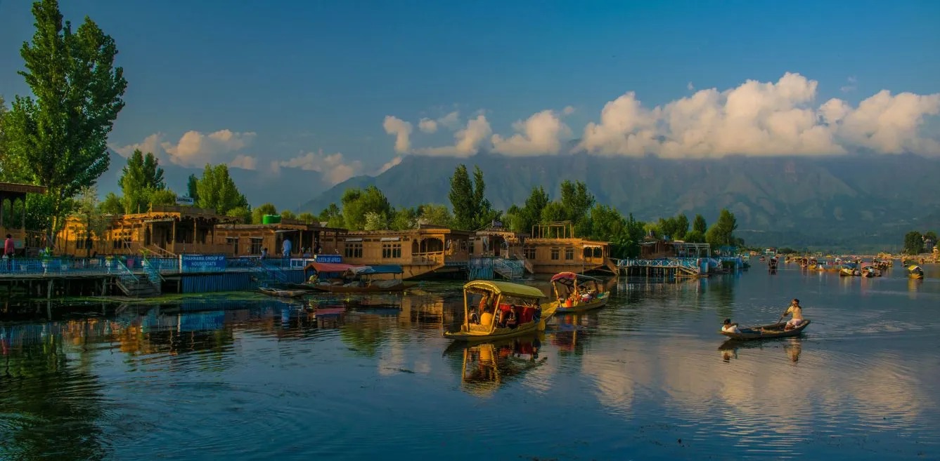 Best Weather |Time To Visit Kashmir For Snowfall | Honeymoon