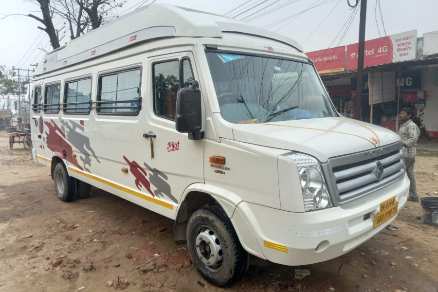 Luxurious Travelling Vans